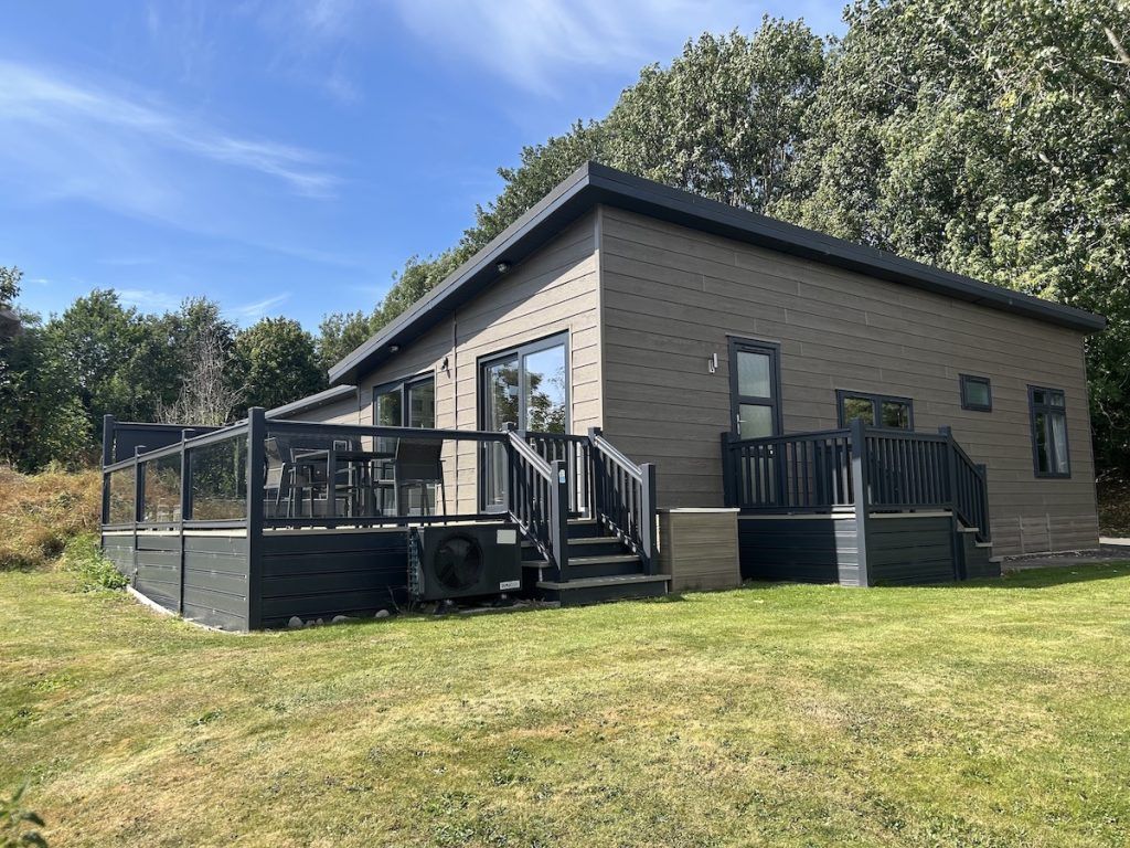 Property photo 1 of 8 Lodge 62 External .Jpg
