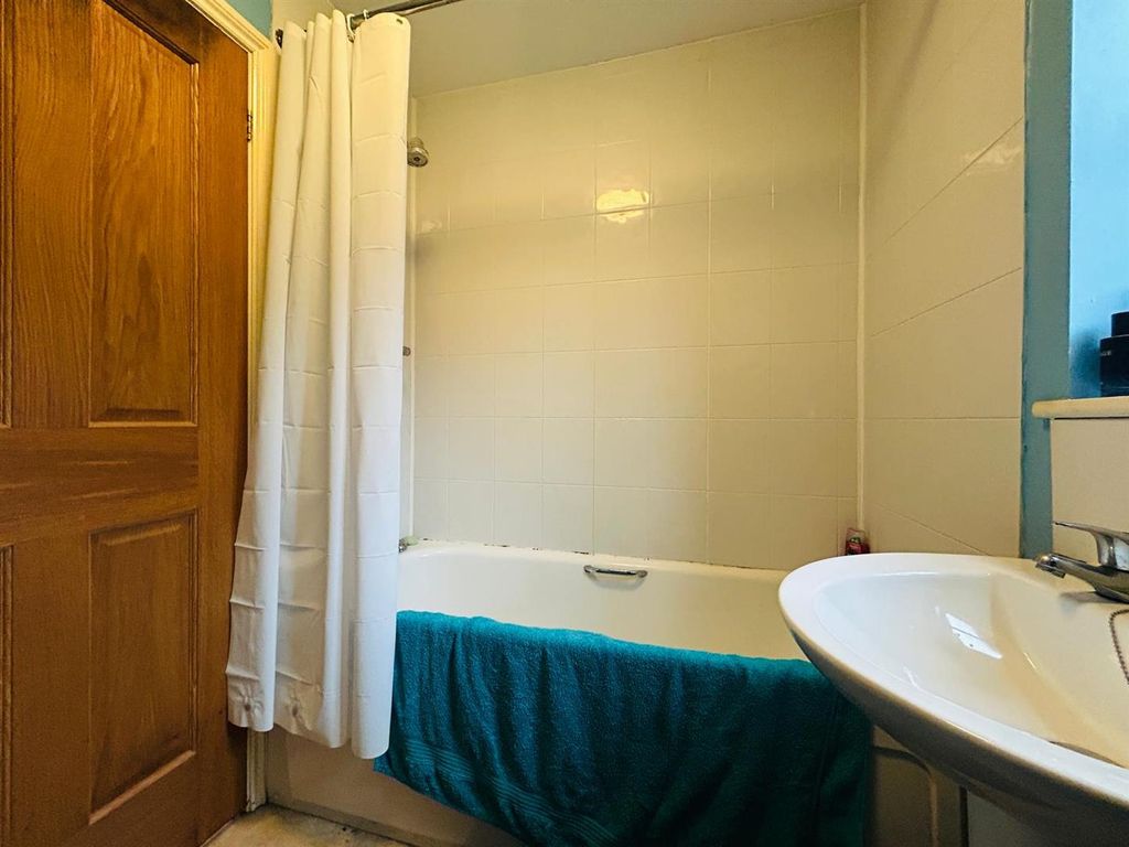 Additional image 9 of 1 bed flat for saleWater Lane, Tiverton EX16