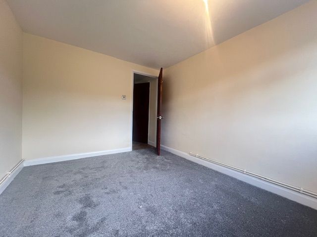 Property photo 3 of 10 Image