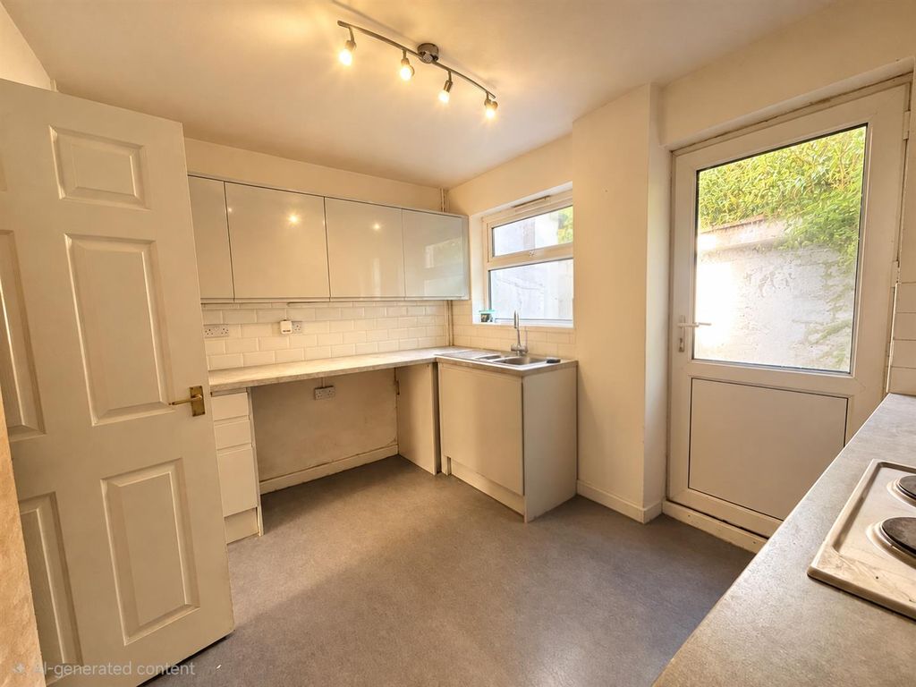 Property photo 2 of 5 22619.Png