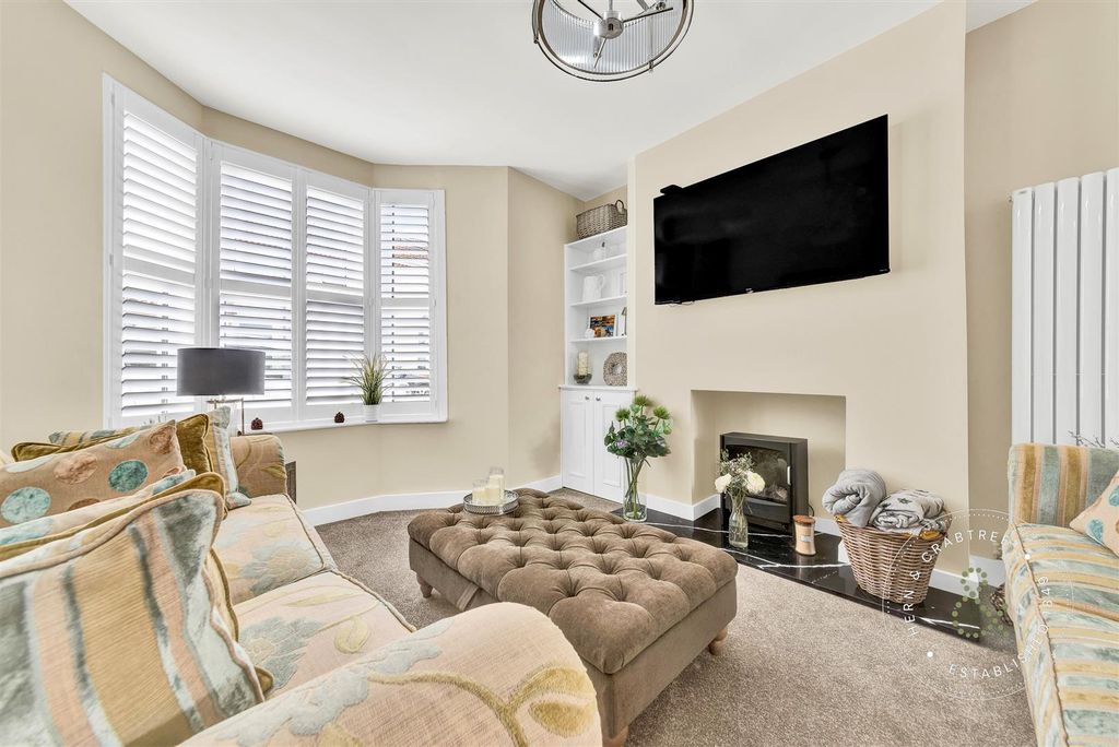 Property photo 3 of 39 Fairleigh-Road-01.Jpg