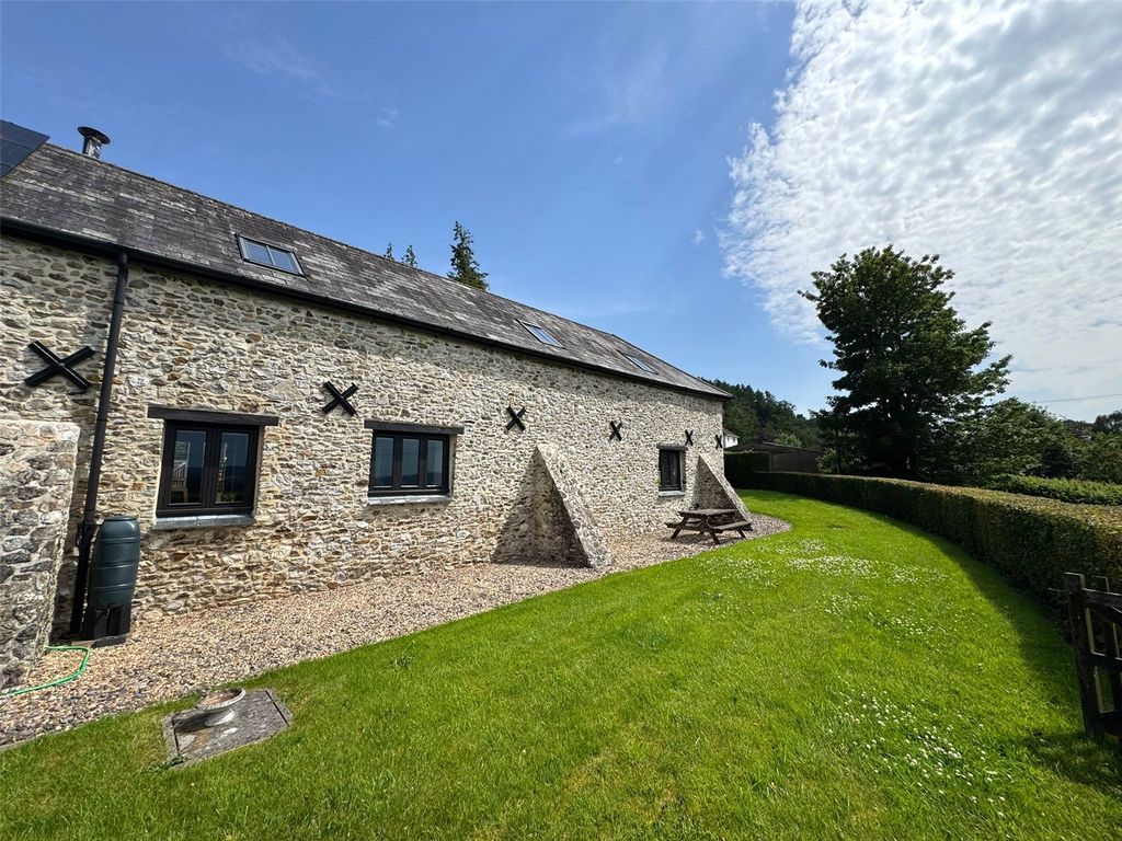 Property photo 1 of 20 Picture No. 29