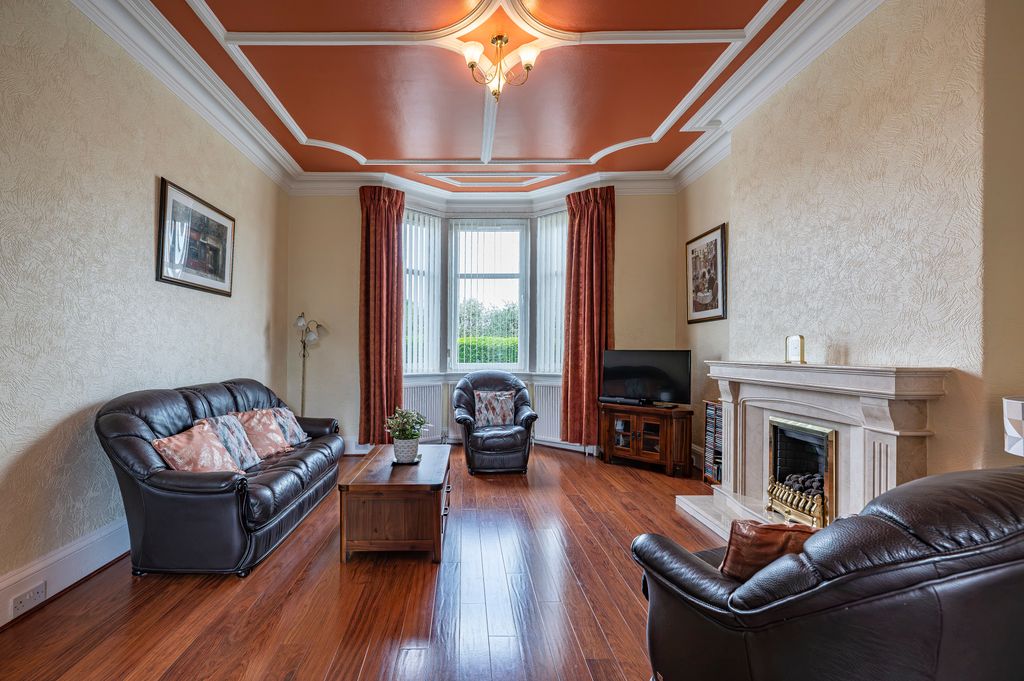 Property photo 3 of 29