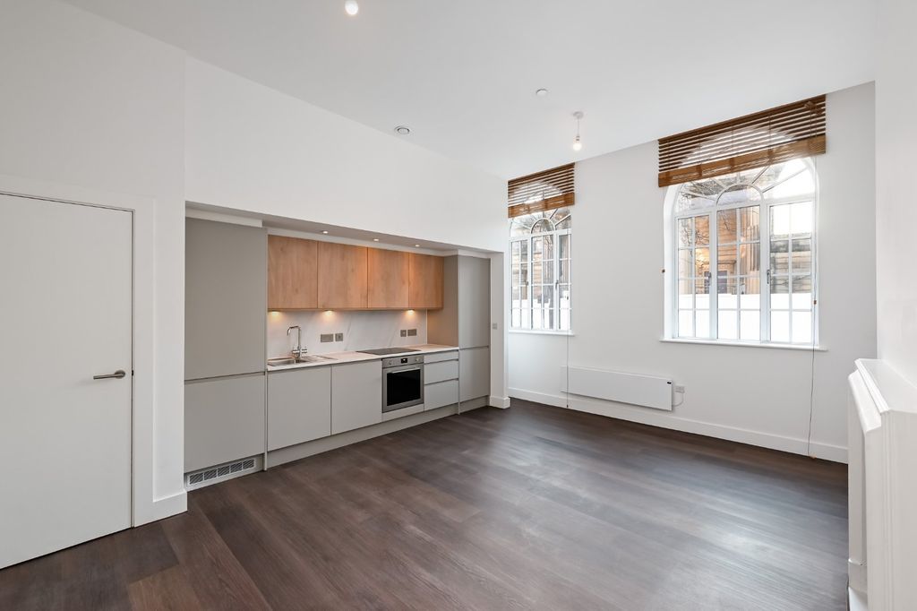 Property photo 2 of 11 Picture No. 07