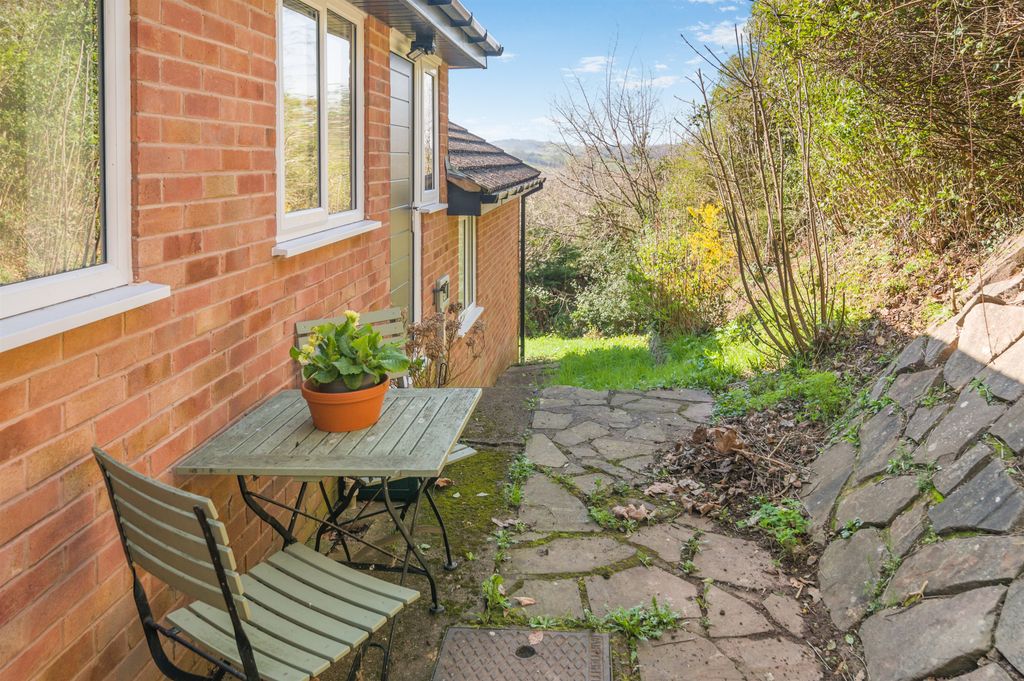 Additional image 17 of 3 bed detached house for saleChaucer Way, Osbaston, Monmouth, Monmouthshire NP25