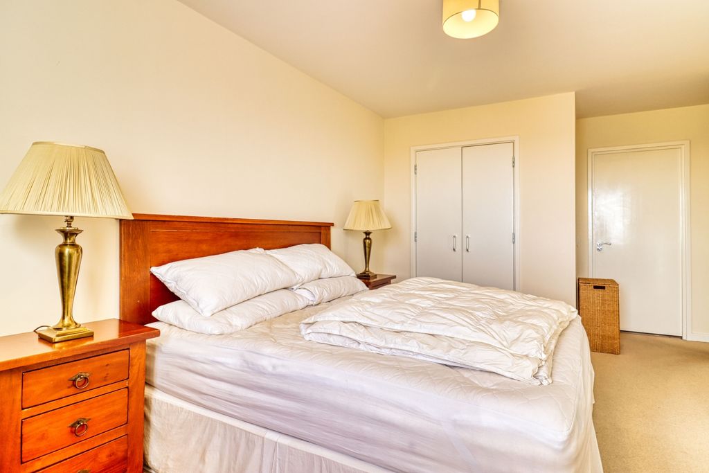 Property photo 3 of 23 Master Bedroom