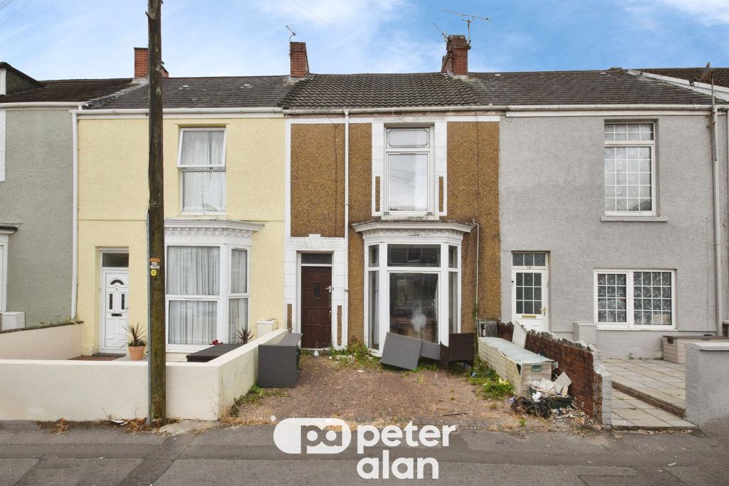 Property photo 1 of 18