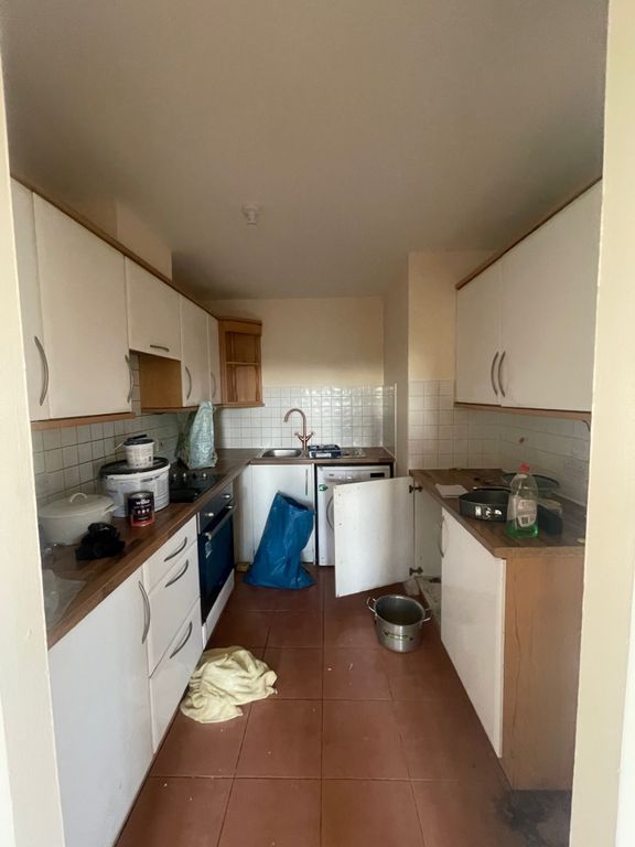 Property photo 2 of 4