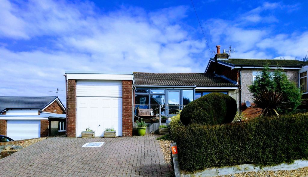 Property photo 1 of 16 Welcome To Hala Hill