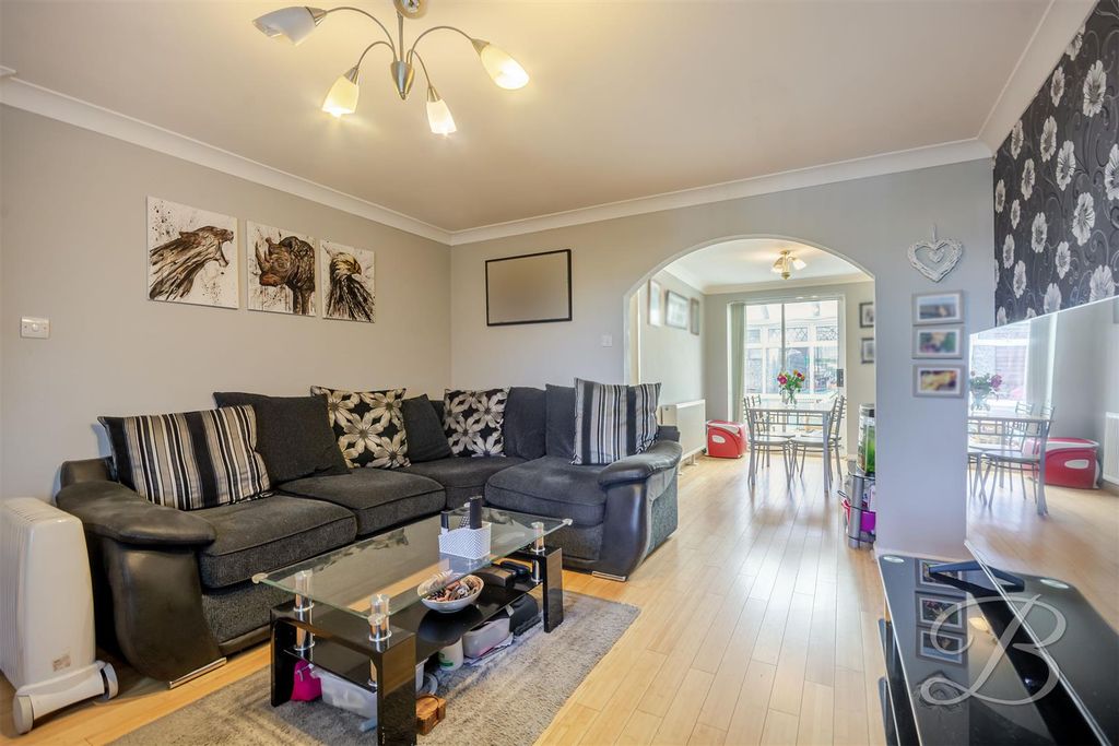 Property photo 3 of 28 Ccltd-4.Jpg