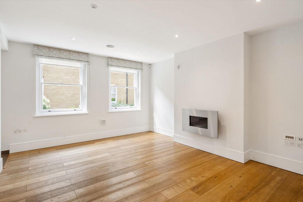 Property photo 1 of 11 Image