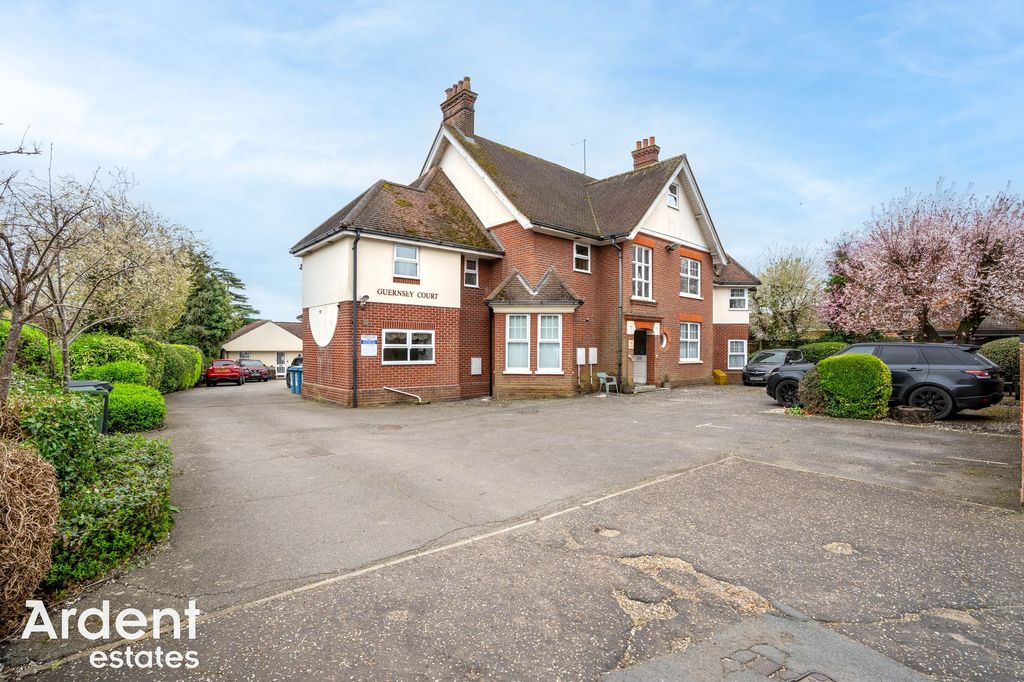 Property photo 1 of 15