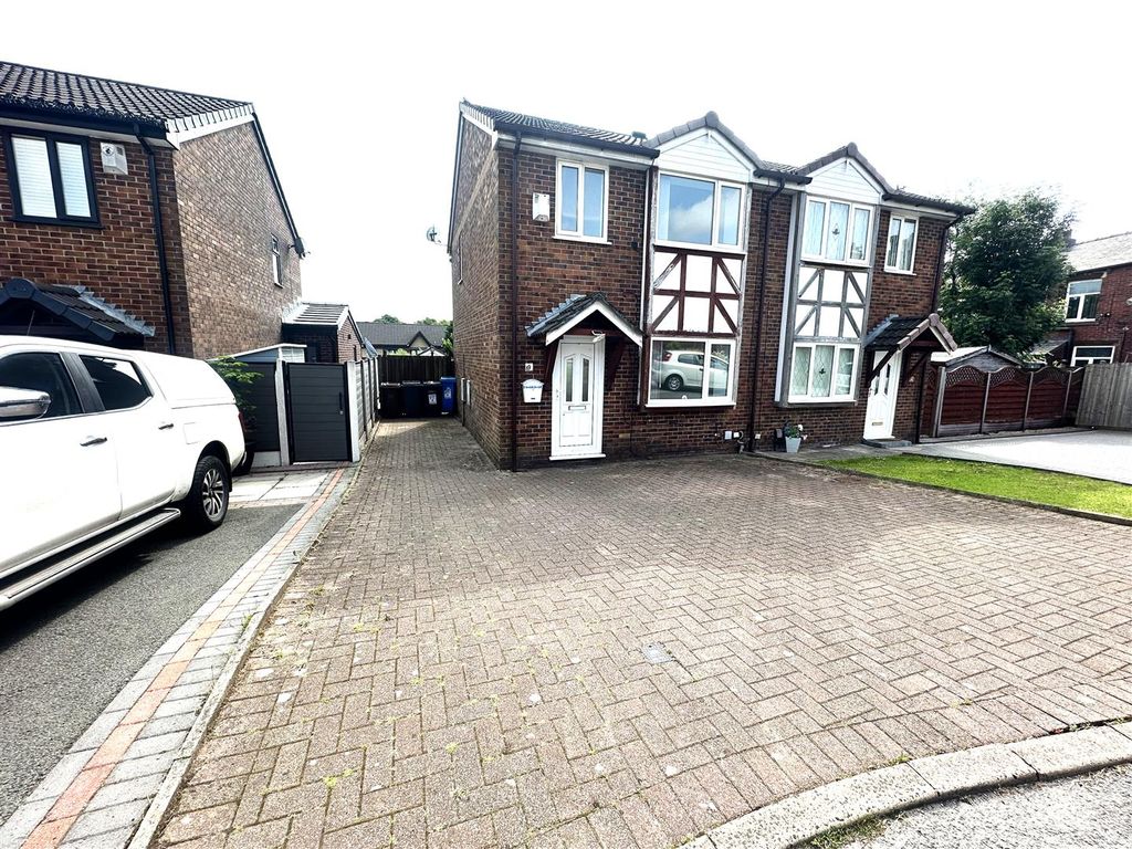 Property photo 2 of 12 Img_8141.Jpg