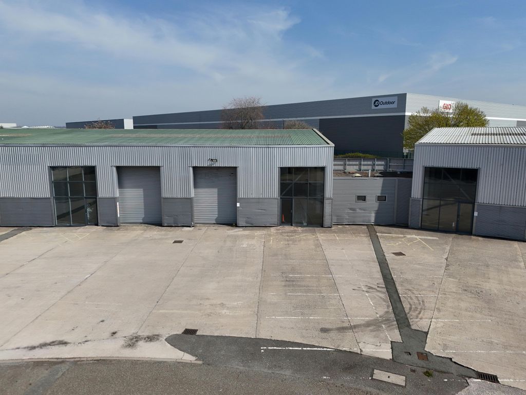 Property photo 2 of 12 Image 2