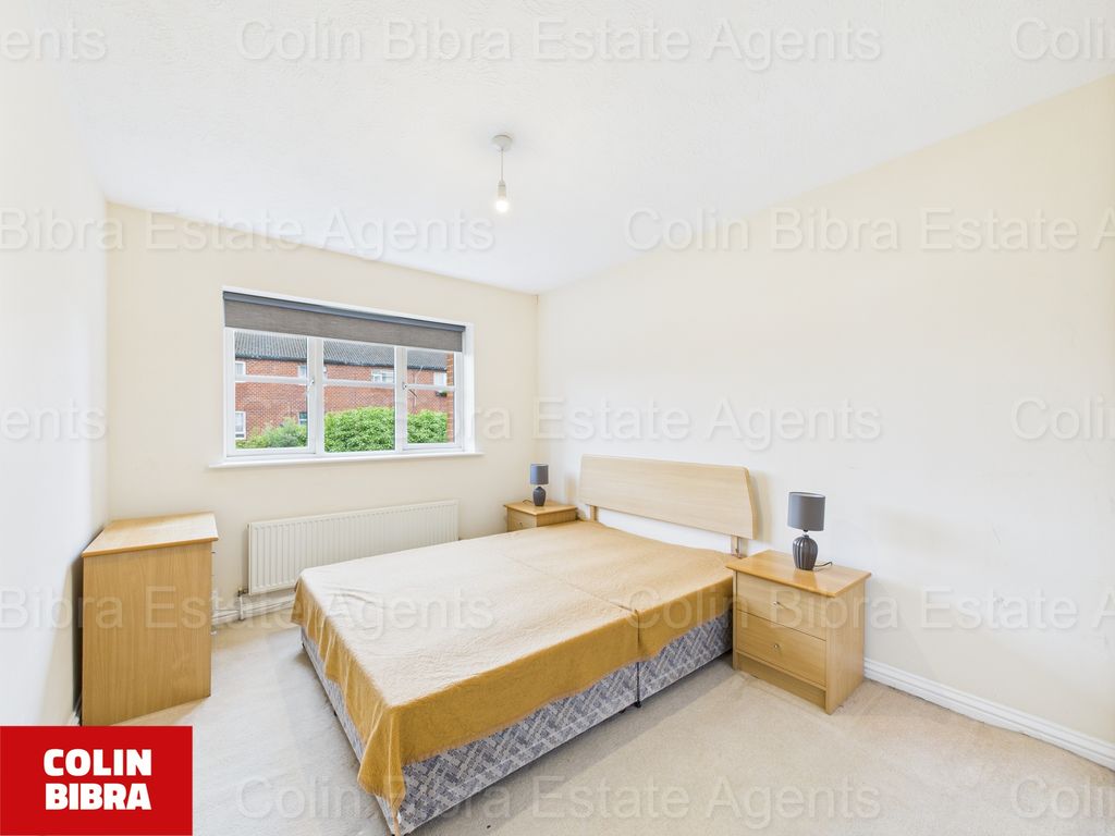 Property photo 2 of 15 Cam04175G0-Pr0043-Still001