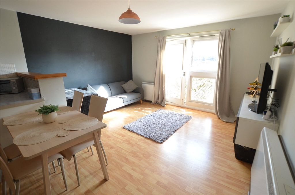 Property photo 2 of 11 Picture No. 02