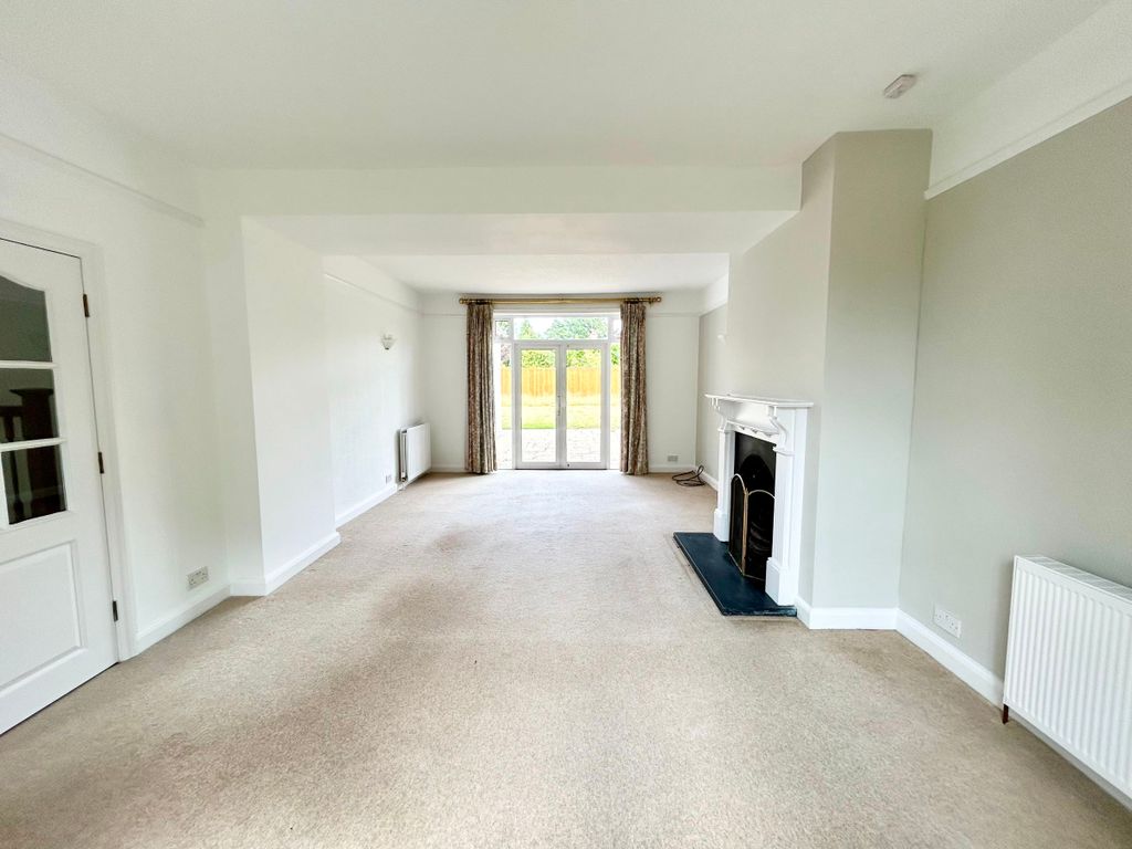 Property photo 3 of 22