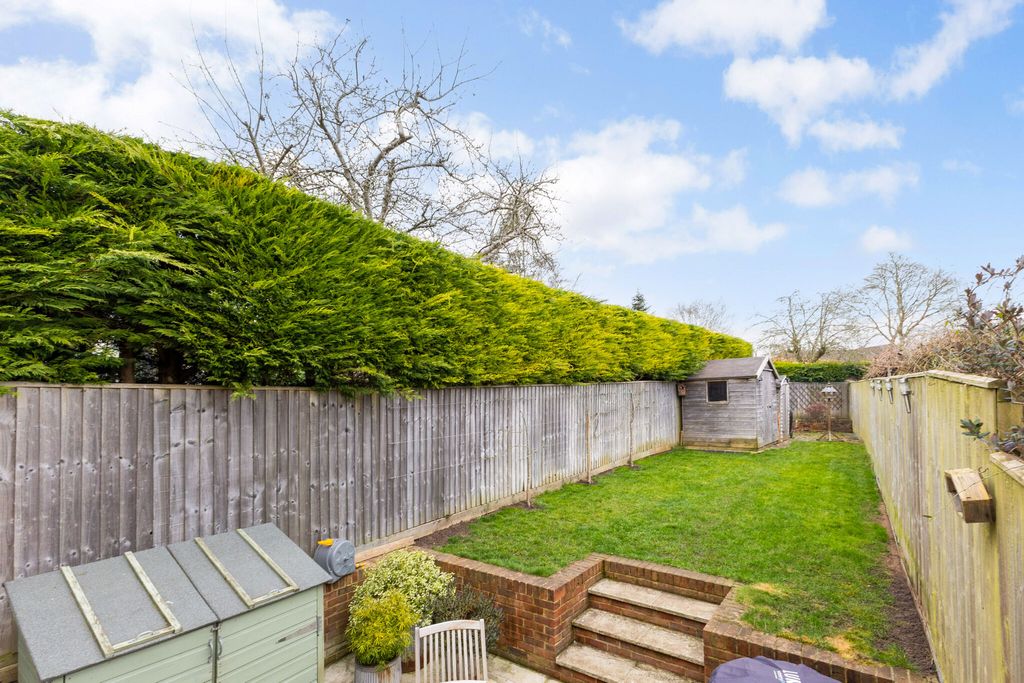 Property photo 2 of 17