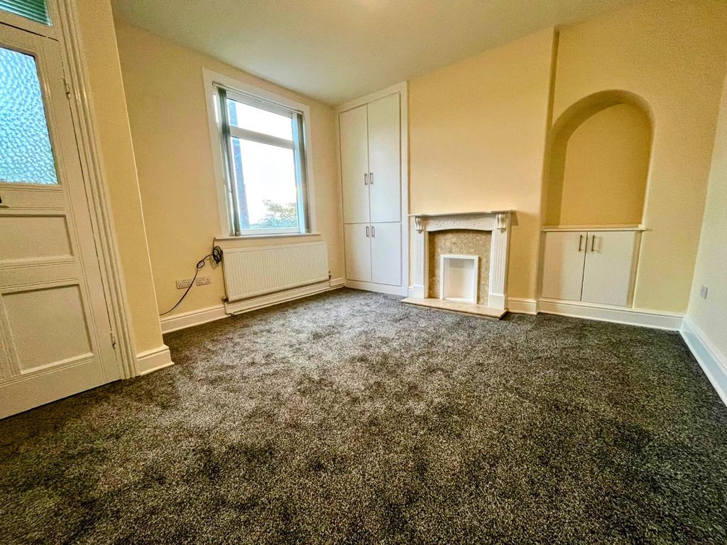 Property photo 1 of 7 Image
