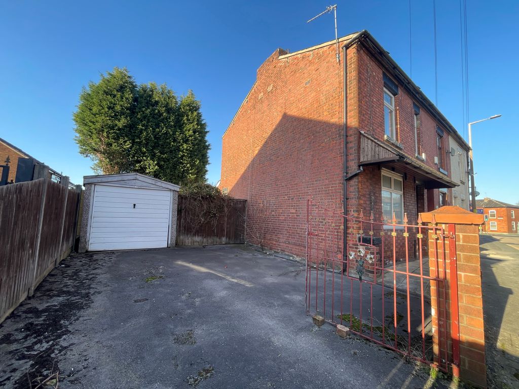 Property photo 1 of 29