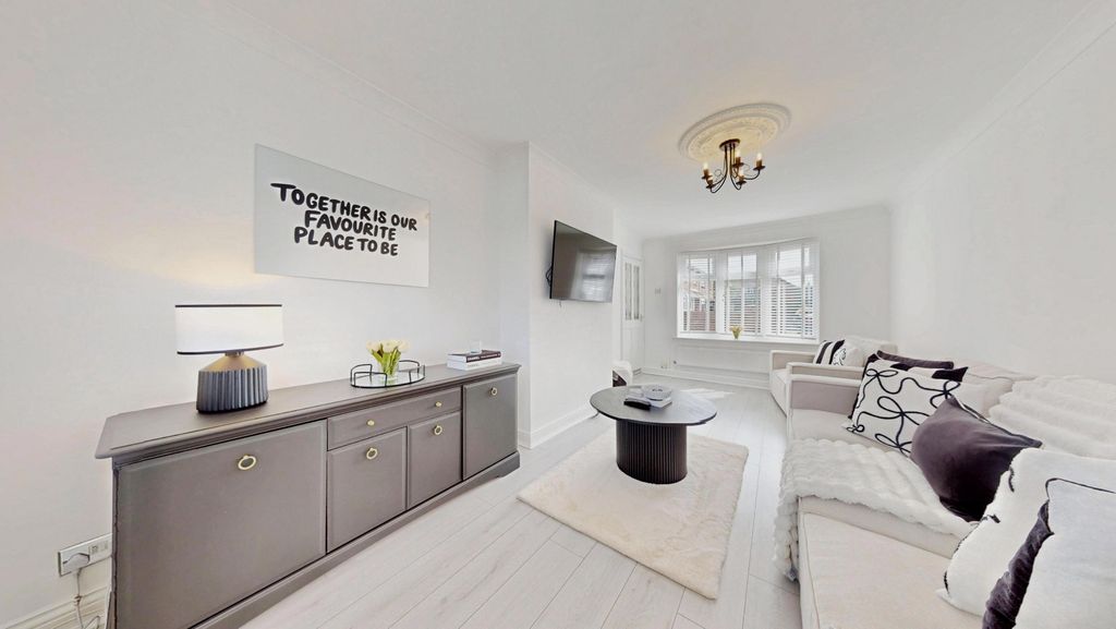 Property photo 1 of 20 5071590