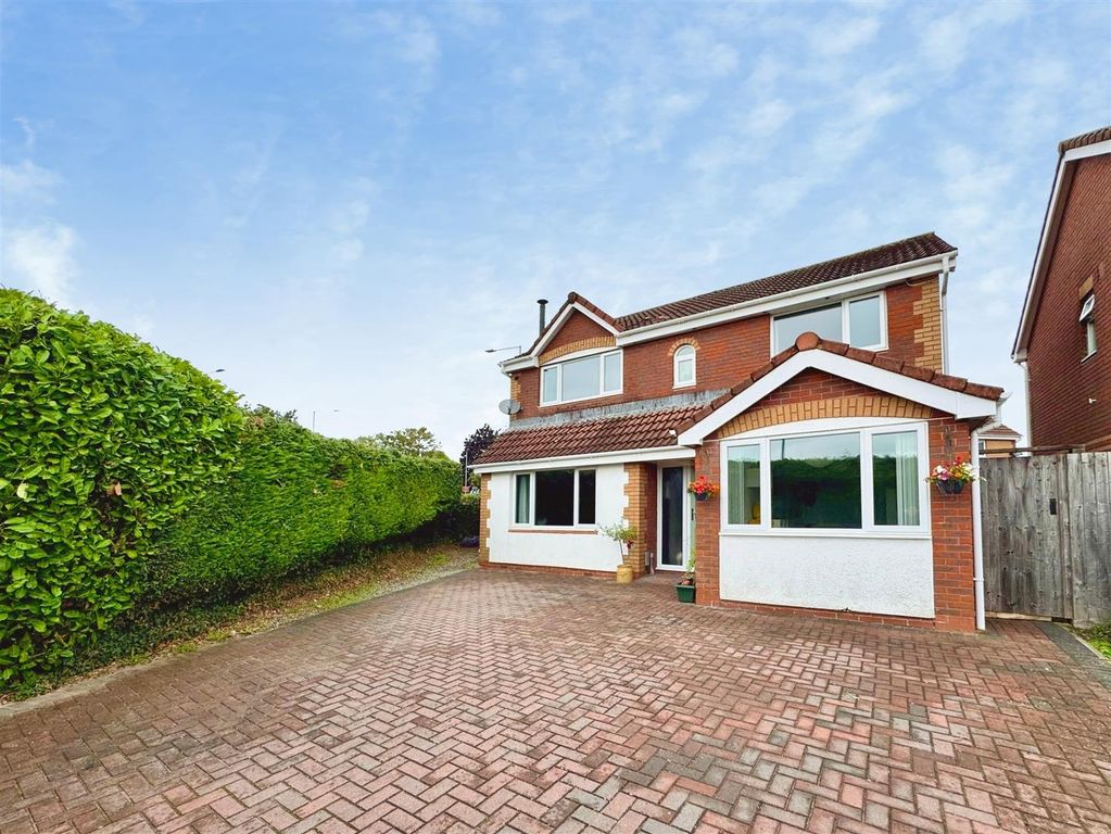 4 bed detached house for saleCider Mill Close, Chepstow NP16