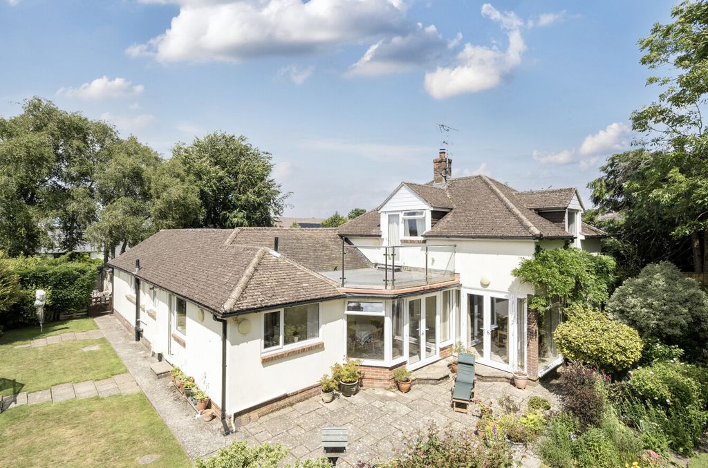 Property photo 1 of 24 1314068-2-68597De...