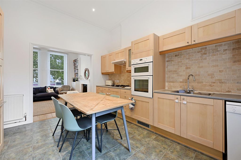 Property photo 3 of 10 Fbl - Shepherds Bush Road - Kitchena3-1.Jpg