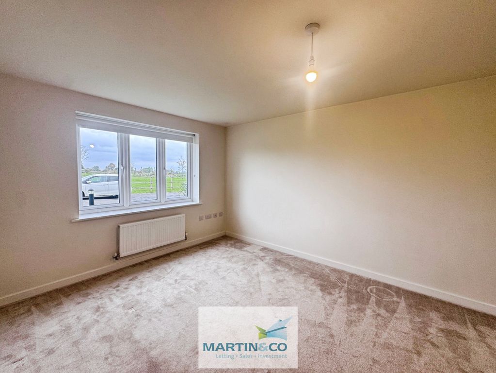 Property photo 2 of 15 4F4771d7--43D8-B192-3Bbb15C9E481-59799-0000098Cdd0