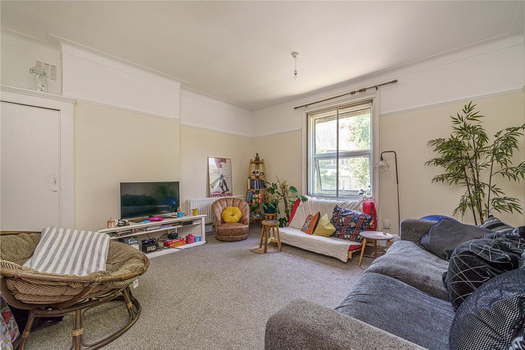 Property photo 1 of 10 Reception Room