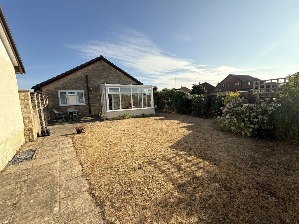 Property photo 2 of 29