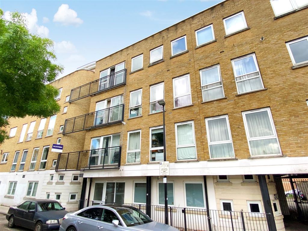 Property photo 3 of 7