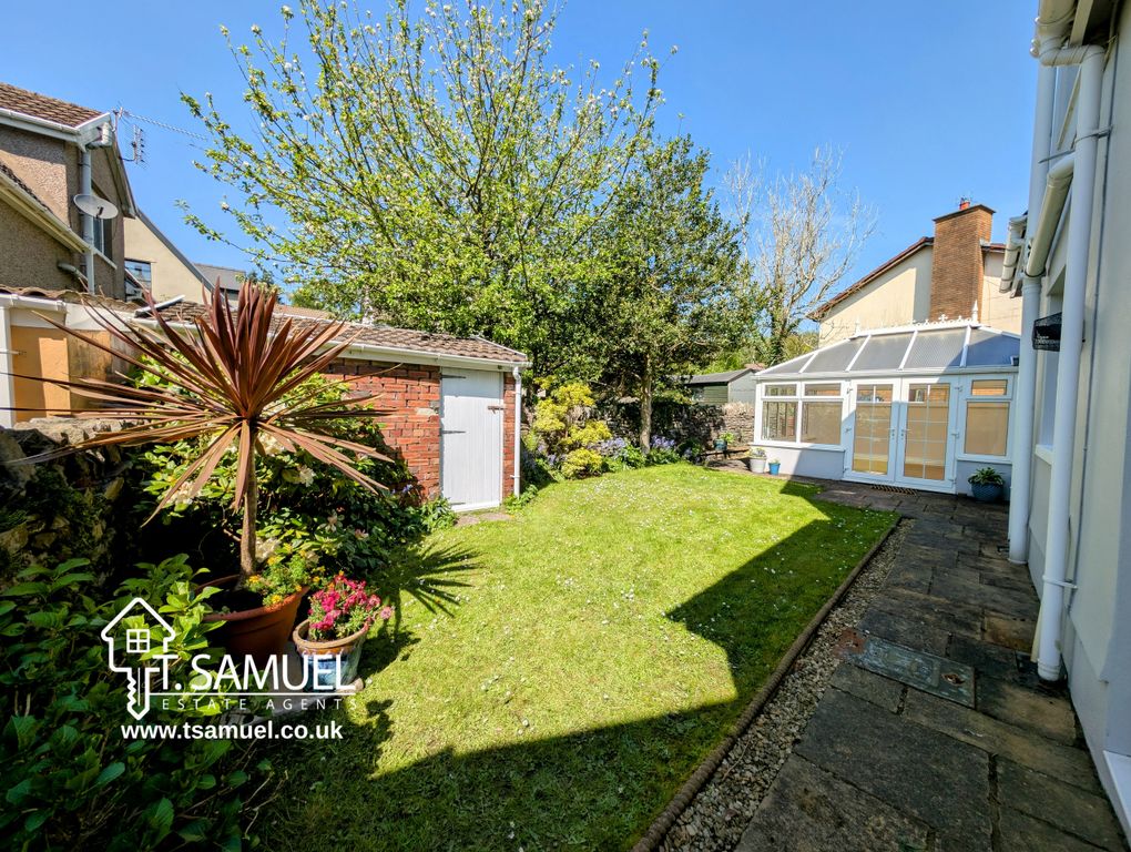 Property photo 1 of 46 Rear