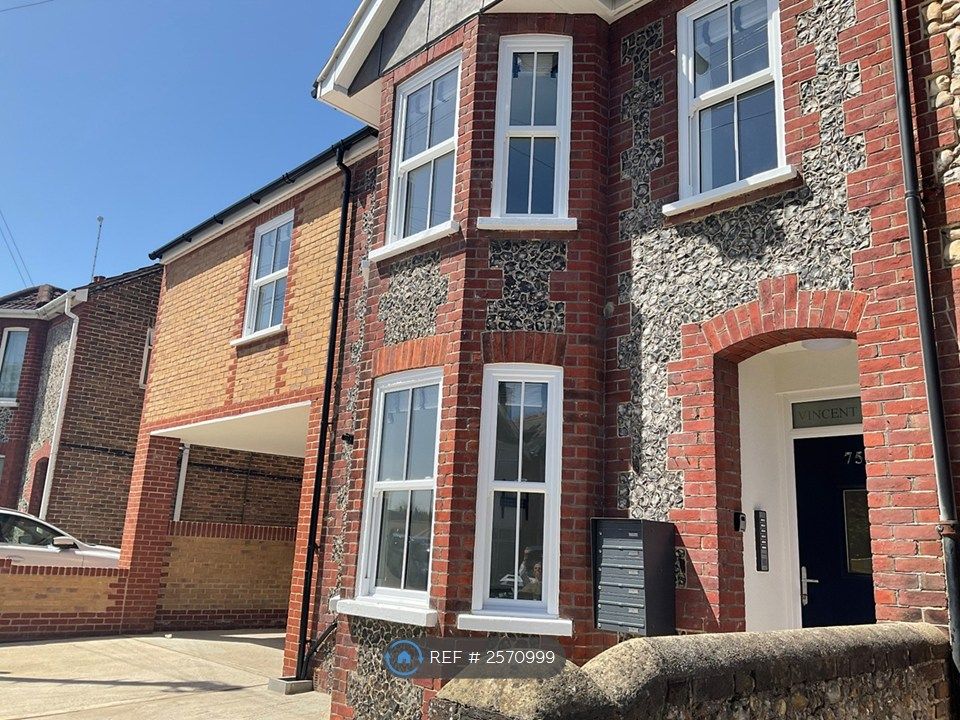 Property photo 1 of 7 Prestigious Block With Professional Landlord