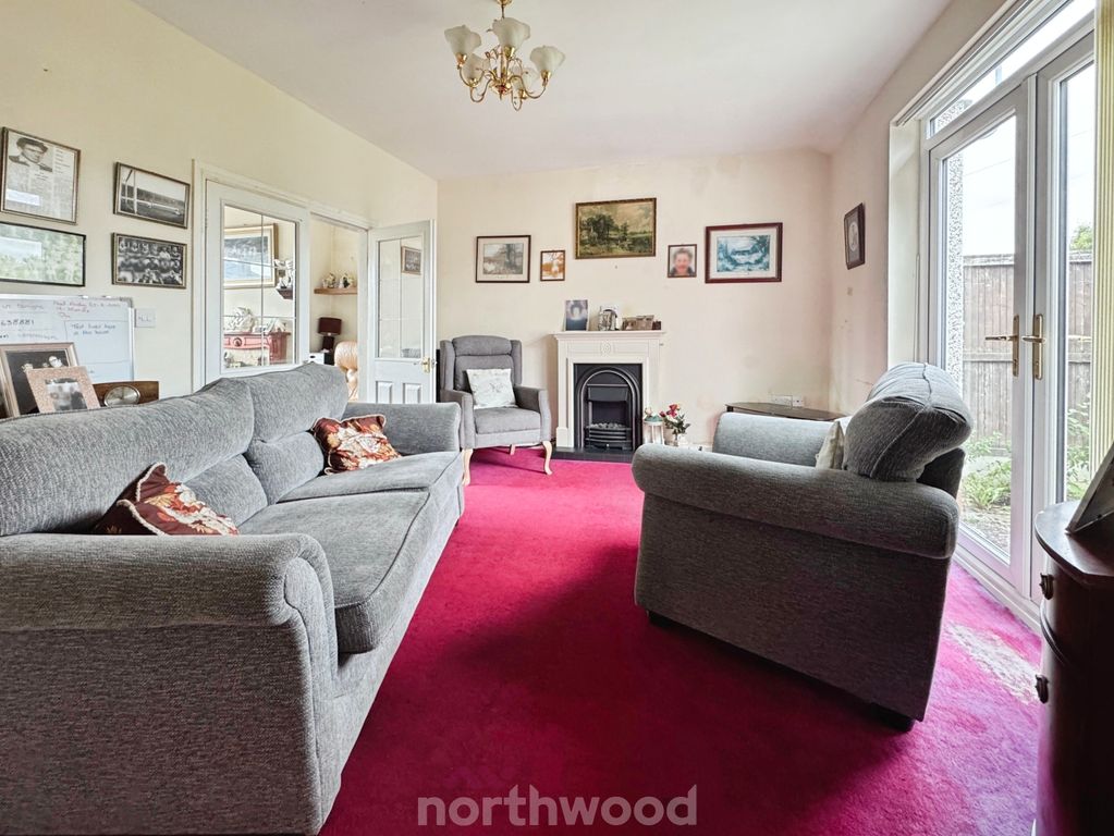 Property photo 2 of 18