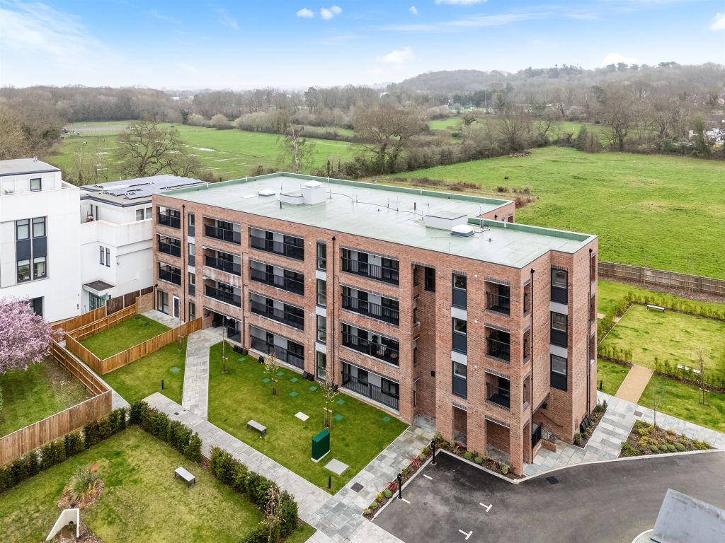 Property photo 1 of 17