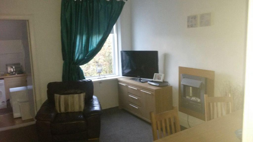 Property photo 3 of 6