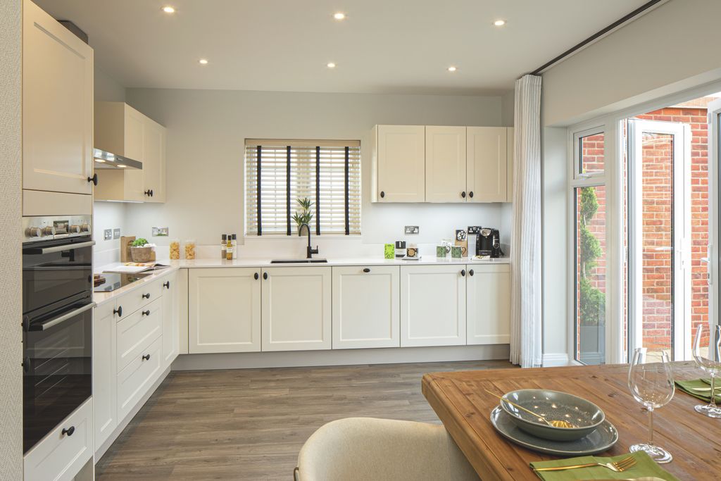 Property photo 2 of 12 Aylett's Green, Kelvedon