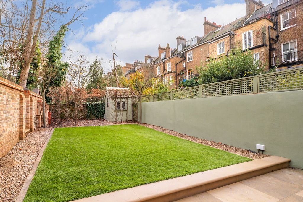 Property photo 3 of 18 Picture No. 30