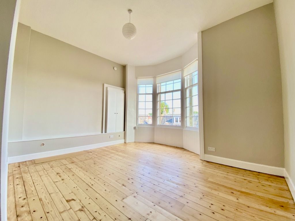 Property photo 1 of 12 Photo 1