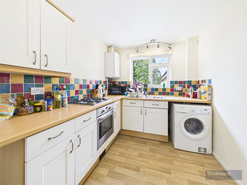 Property photo 2 of 10 Picture No. 06