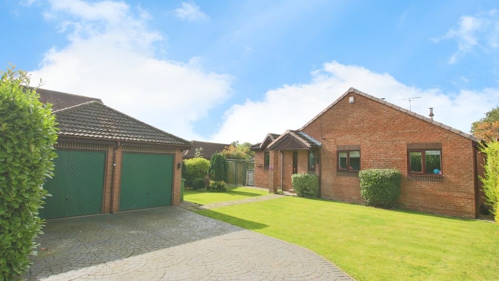 Property photo 1 of 18 3598293