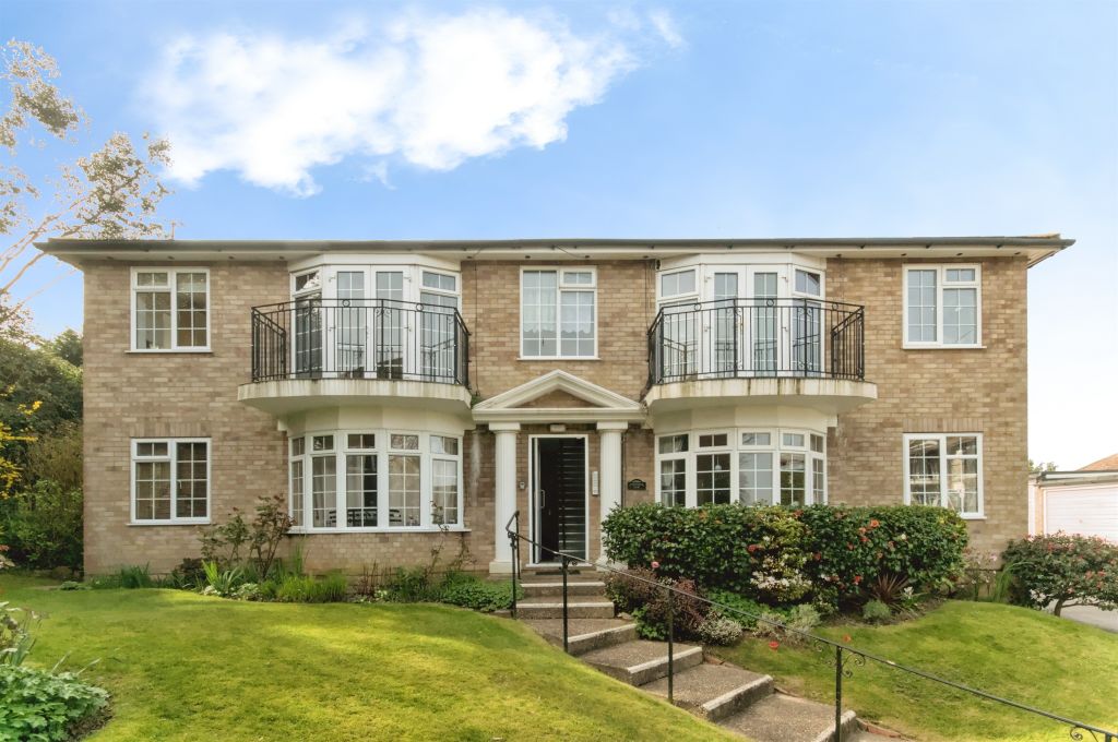 Property photo 1 of 15