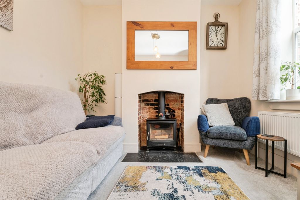 Property photo 2 of 19