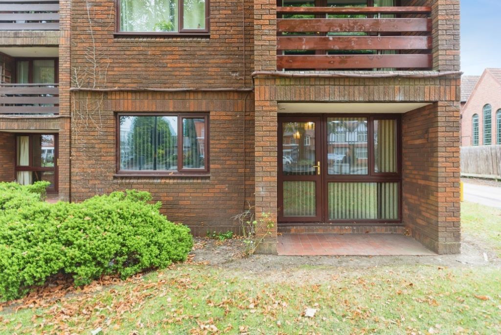 Property photo 2 of 12
