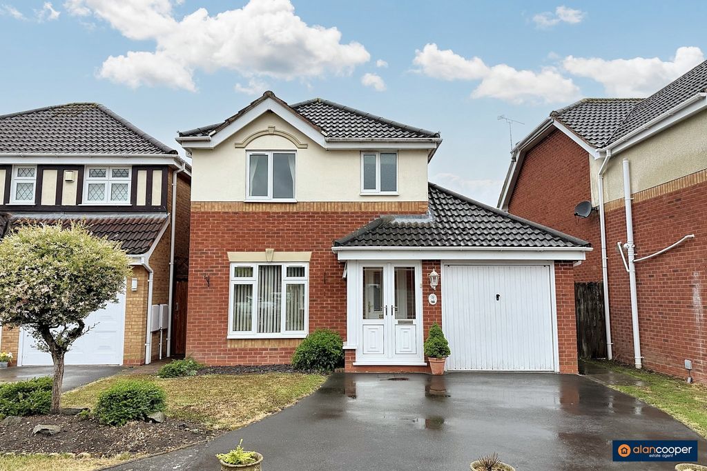 Property photo 1 of 14 4369681