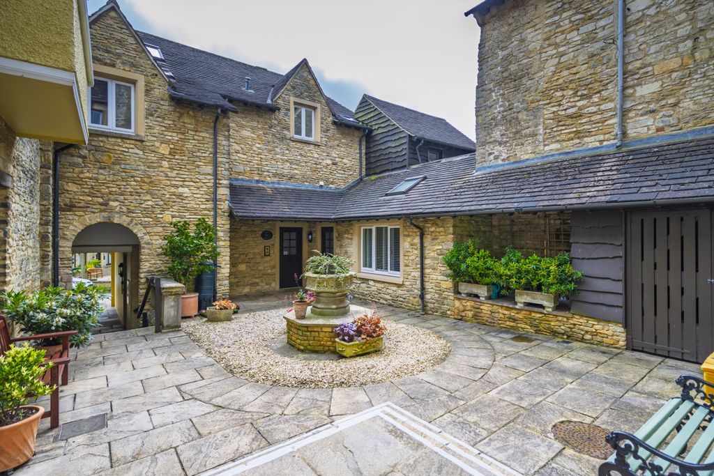 Property photo 1 of 9 Dsc_3722-Edit