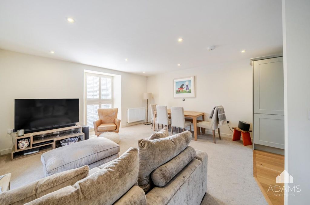 Property photo 3 of 20 Living/Dining Room/Kitchen