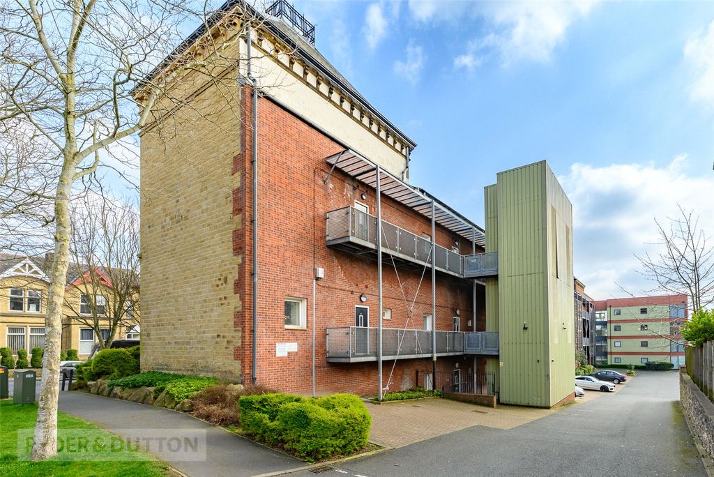 Property photo 1 of 18 Picture No. 34