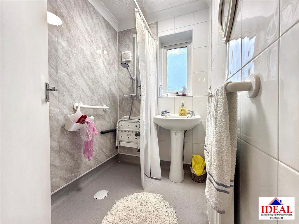 Property photo 3 of 16 Image00028.Jpg